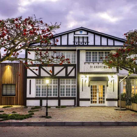 Royal St Andrews Hotel by Mantis