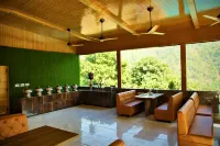 Hoa Resort Hotels in Shivpuri
