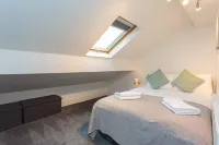 Cherry Property - Apple Suite - Condos