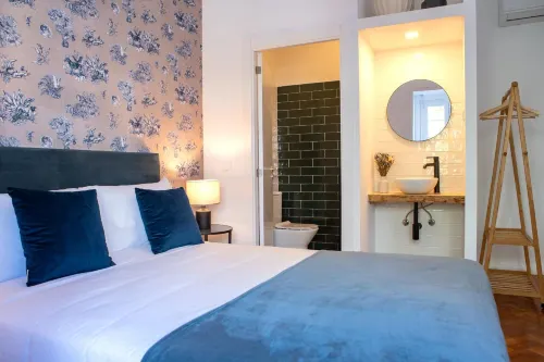 Succeed Campo Pequeno Suites - Bintang 2