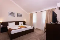 Nikopoli Hotels in New Athos