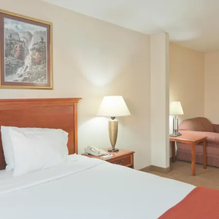 Baymont by Wyndham Portage Indiana Dunes