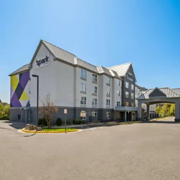 Spark by Hilton Woodbridge