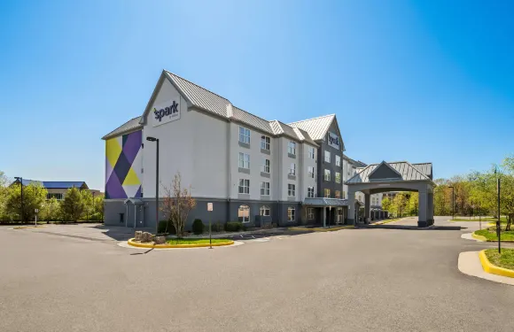 波託馬克米爾斯 - 伍德布里奇鄉村旅館&套房