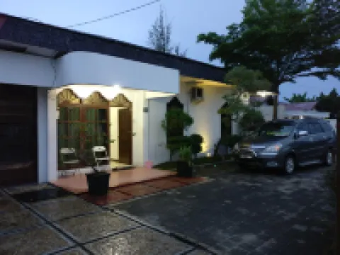 Wisma Liontine Palangkaraya Hotel di 