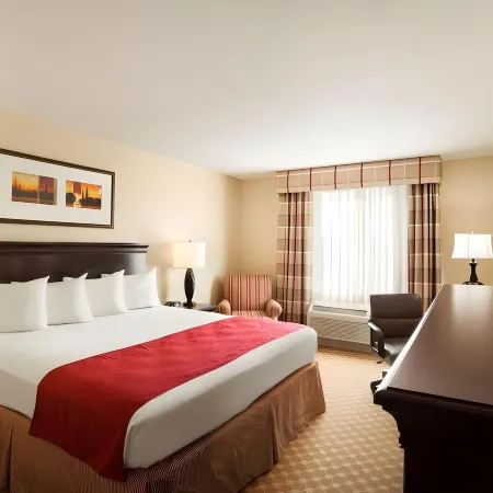 Country Inn & Suites by Radisson, Milwaukee West (Brookfield), WI