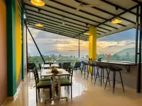 The Hosteller Gokarna - breakfast