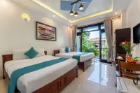 Rockmouse Centre River Villa Hoi An - Bed and Breakfasts