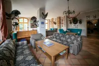 Agroturystyka "Dworek Myśliwski" - 2-Star