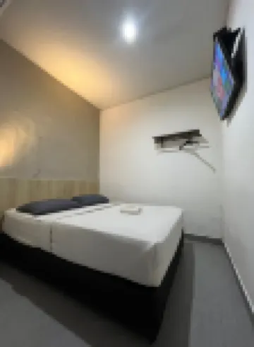 Sabrina 81 Hotels in 