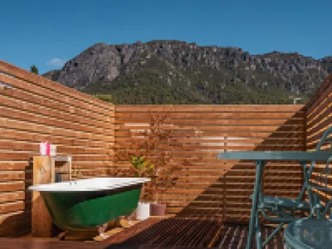 Wilder Tasmania Hotels in Devonport