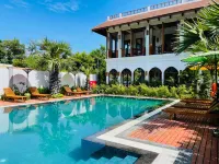 Bagan Cottage Boutique Hotel - 游泳池
