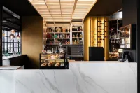 Hotel Black Tower Premium - С баром