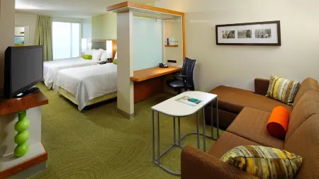 匹茲堡拉特羅布萬豪SpringHill酒店