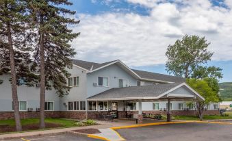 Super 8 by Wyndham Duluth
