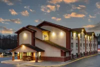 Super 8 by Wyndham Waynesburg Hotel a Franklin Township