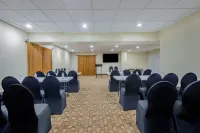 La Quinta Inn & Suites by Wyndham Lexington Park - Patuxent Hotels in Solomons