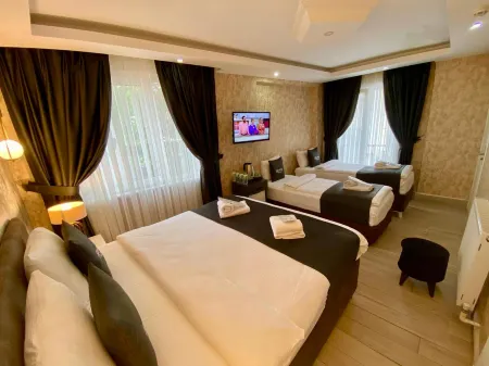 Honey Hotel