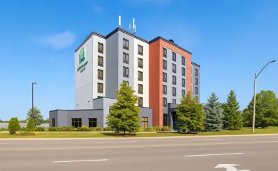 Holiday Inn & Suites Mississauga West - Meadowvale 밀턴 호텔