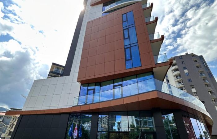 Apartments in Navi