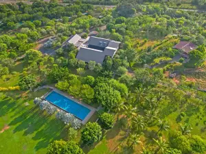 Birds Resort Hambantota