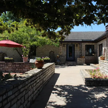 Live Oak B&B