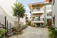 Meydani Suites - 3-Star