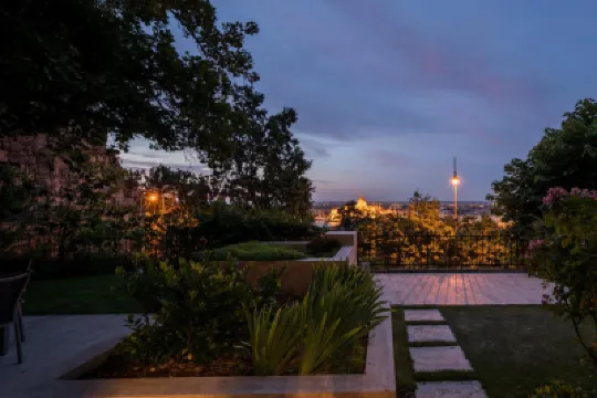 Castle Apartments Budapest โรงแรมใน
