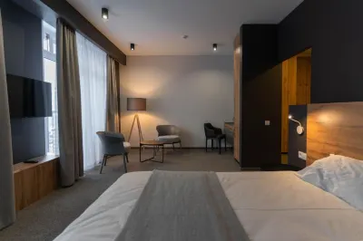 Roomi (Руми) Отели в г. 
