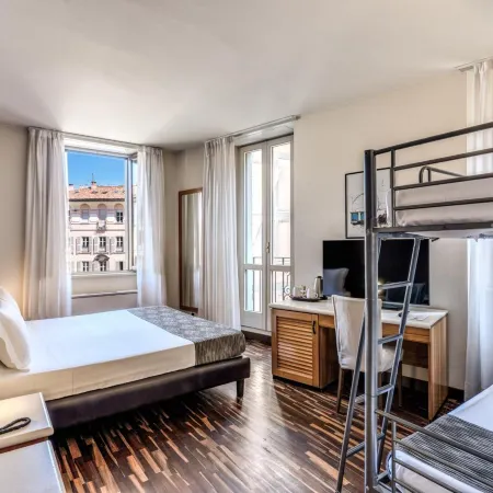 Albergo Firenze Hotels in Como