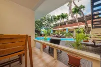 Castaway Resort Hotels in Arorangi