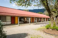 The Harrietville Snowline Hotel