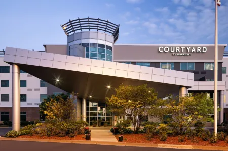 Courtyard Minneapolis Maple Grove/Arbor Lakes Отели в г. Мейпл-Гров