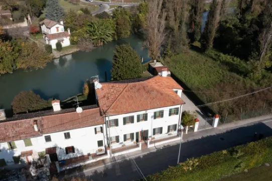 디모라 나빌리오 B&B