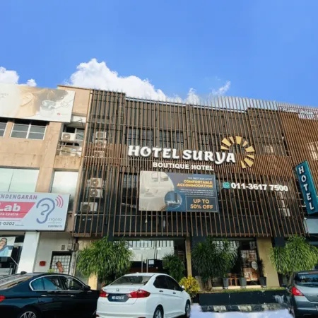 Surya Boutique Hotel Klang Отели в г. Кланг