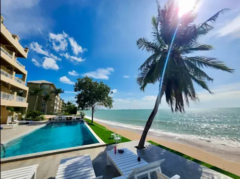 Royal Phala Cliff Beach Resort