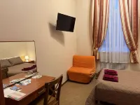 Ganza Hotel Hotel in zona Saint Nicholas Cathedral in Novgord