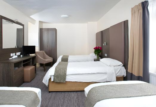 2. 호텔 릴리 런던..