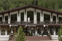 Azhur Priiskovoe  호텔