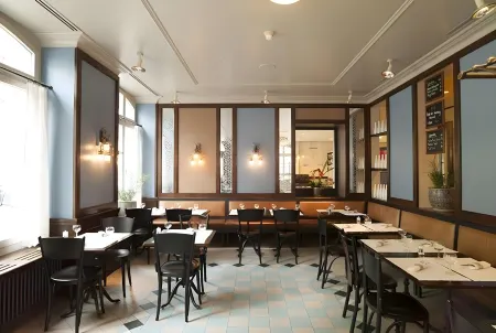 Hotel Montana Zürich Отели рядом с достопримечательностью «Flussbad Oberer Letten»