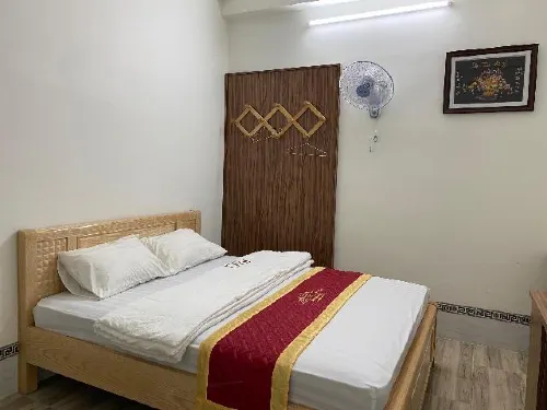 Khách sạn Ngọc Quý