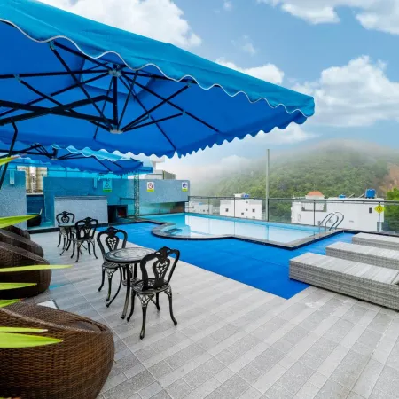 Cat Ba Wonder Hotel