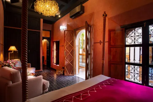 Riad LallaBaya - 5-Star