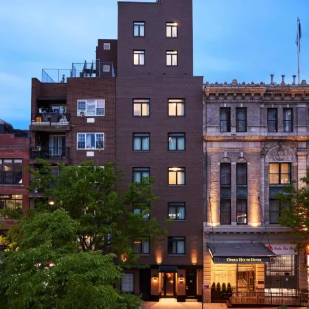 The Melrose Hotel Отели рядом с достопримечательностью «168 улица»