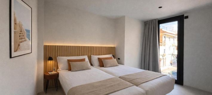 Hugo Beach Hotel Hotels in Safor