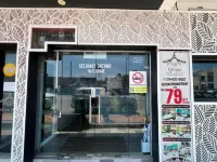 DJ Citi Inn Premier Отели рядом с достопримечательностью «Букит Путери»