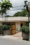 Backyard Bed & Kitchen Hotels in Anniewatta