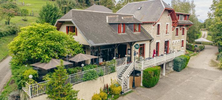Hôtel Spa & Restaurant Ô Pervenches Hotels in Chambery