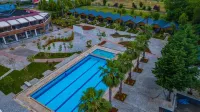 Green Palace Suite Hotel - Parkplatz