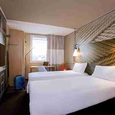 Hôtel ibis Paris Porte de Clichy Centre. Rooms